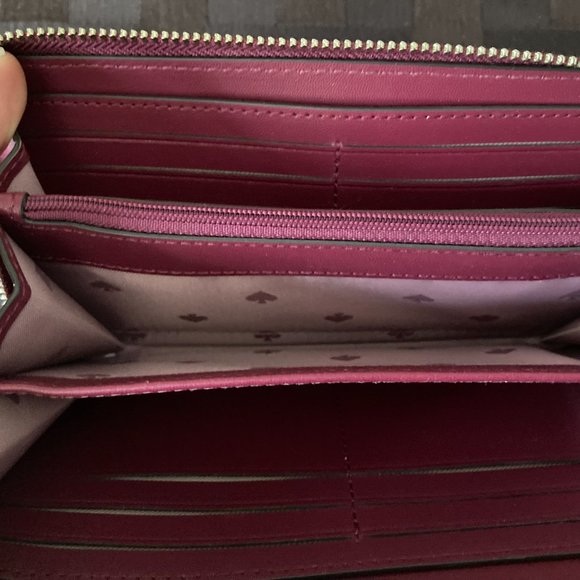 Kate Spade New York Large Leather Zip Around Wallet - EUC - Picture 8 of 13